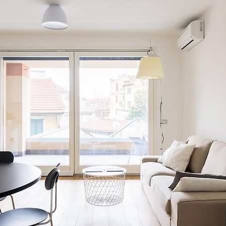 Altido Lovely 1-Bed Flat With Balcony & Free Parking Мілан Екстер'єр фото