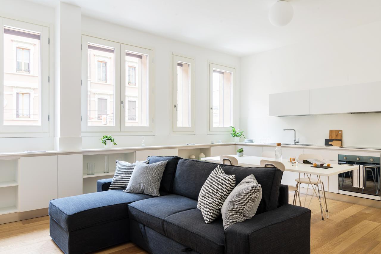 Altido Lovely 1-Bed Flat With Balcony & Free Parking Мілан Екстер'єр фото