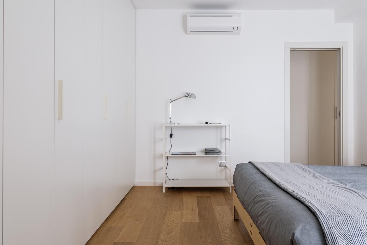 Altido Lovely 1-Bed Flat With Balcony & Free Parking Мілан Екстер'єр фото